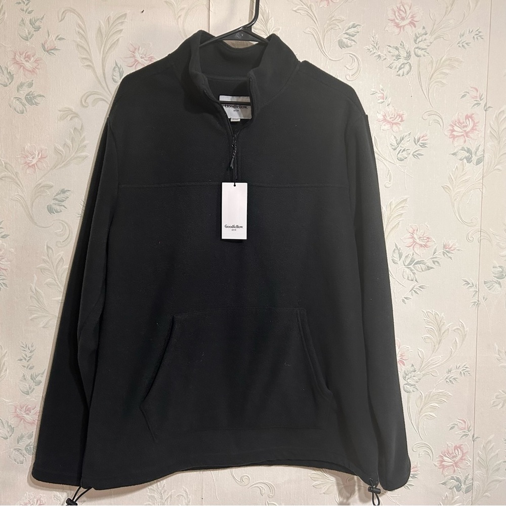 1. Goodfellow Men Sweater